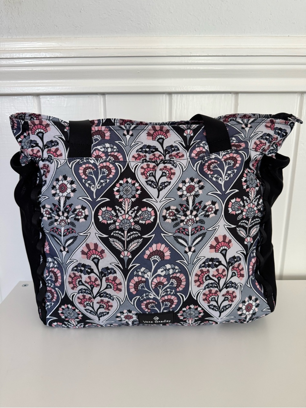 Vera Bradley Large Tote Ornate Blooms.